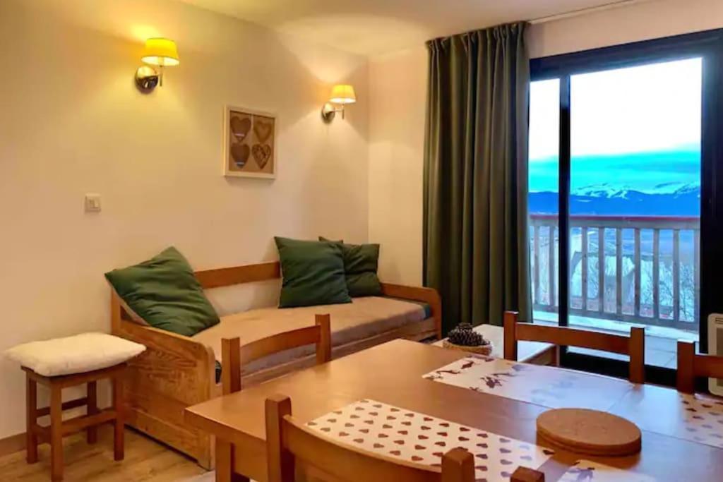 Charmant T3 Avec Vue Montagne Et Parking Privatif Font-Romeu-Odeillo-Via Esterno foto