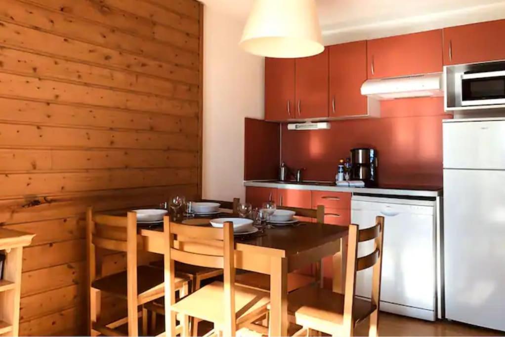 Charmant T3 Avec Vue Montagne Et Parking Privatif Font-Romeu-Odeillo-Via Esterno foto
